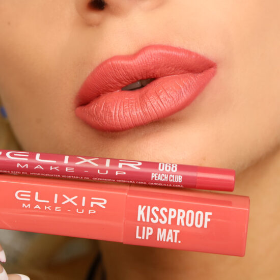 lip combo ikaria